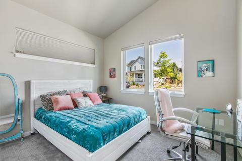 1745 NW Fields St, Bend, OR 97703 photo 17
