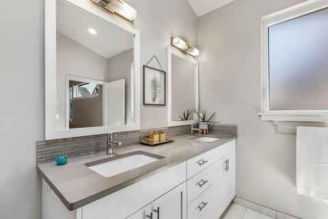 1745 NW Fields St, Bend, OR 97703 photo 14