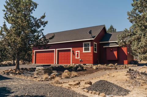 21170 Gift Rd, Bend, OR 97703 photo 6