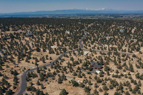21170 Gift Rd, Bend, OR 97703 photo 34