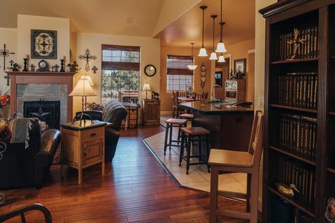 21170 Gift Rd, Bend, OR 97703 photo 13
