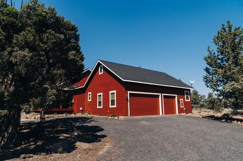 21170 Gift Rd, Bend, OR 97703 photo 5