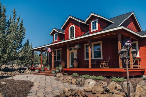 21170 Gift Rd, Bend, OR 97703 photo 2