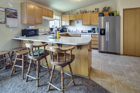 20208 Morgan Loop, Bend, OR 97703 photo 9
