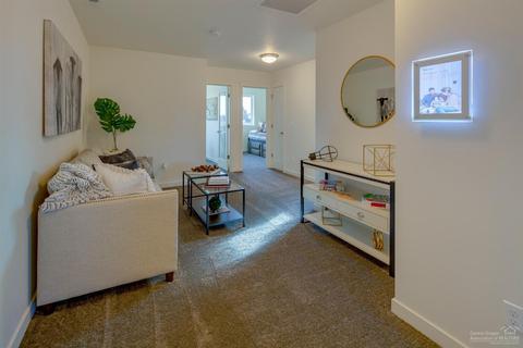 2382 NE Victor Pl, Bend, OR 97701 photo 9