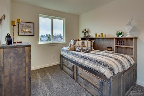 2382 NE Victor Pl, Bend, OR 97701 photo 8