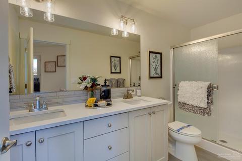 2382 NE Victor Pl, Bend, OR 97701 photo 6