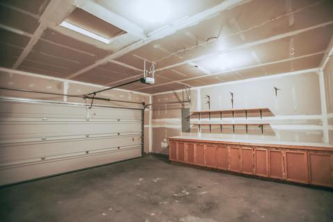 63311 NW Lavacrest St, Bend, OR 97701 photo 23