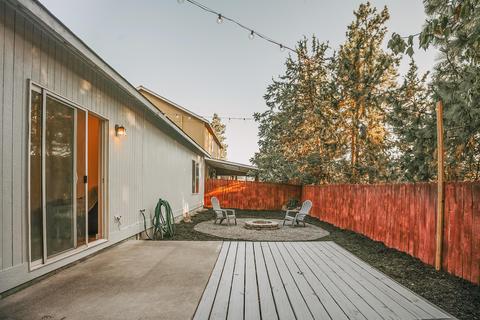 63311 NW Lavacrest St, Bend, OR 97701 photo 20