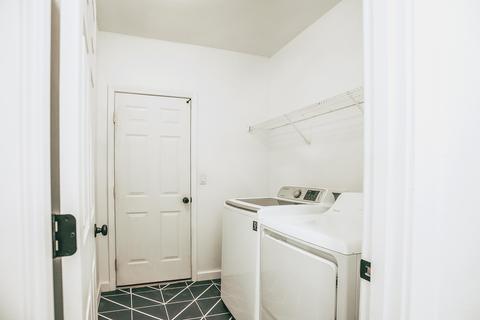 63311 NW Lavacrest St, Bend, OR 97701 photo 22