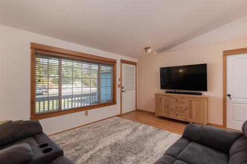 2379 NE Moonlight Dr, Bend, OR 97701 photo 5