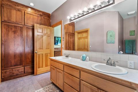 20235 Hardy Rd, Bend, OR 97703 photo 15