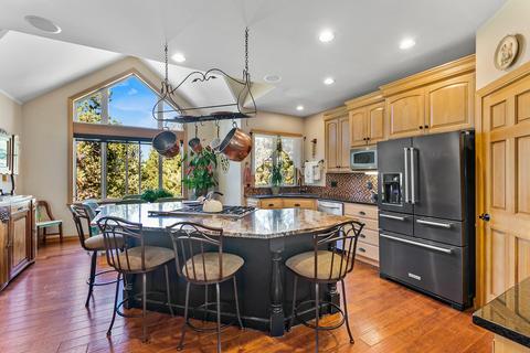 20235 Hardy Rd, Bend, OR 97703 photo 7