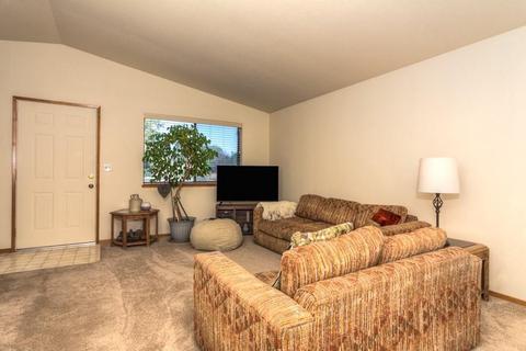 2554 NE Ocker Dr, Bend, OR 97701 photo 7