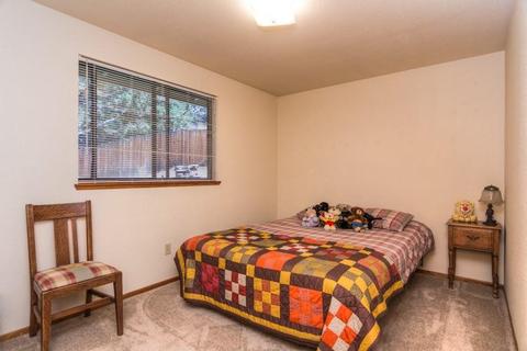 2554 NE Ocker Dr, Bend, OR 97701 photo 22