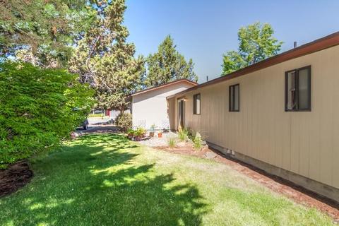 2554 NE Ocker Dr, Bend, OR 97701 photo 2
