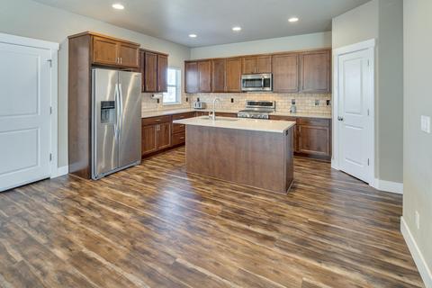 62731 Hawkview Rd, Bend, OR 97701 photo 3