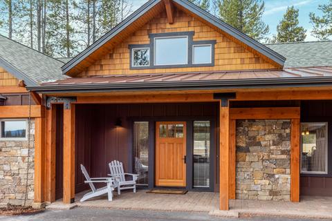 56707 Dancing Rock Loop, Bend, OR 97707 photo 1