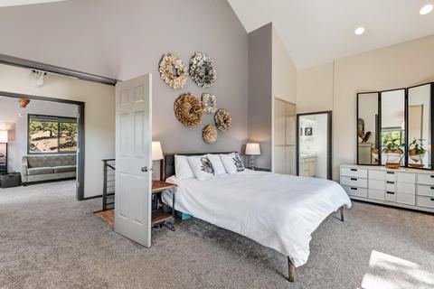 63090 Stag Dr, Bend, OR 97703 photo 20