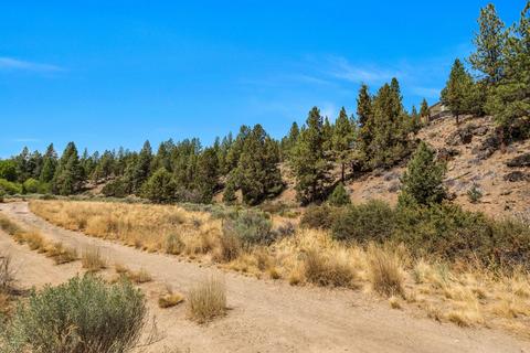 63090 Stag Dr, Bend, OR 97703 photo 35
