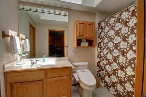 172 Meadow View Dr, Phoenix, OR 97535 photo 7