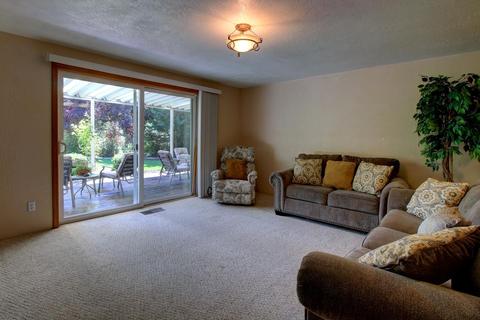 172 Meadow View Dr, Phoenix, OR 97535 photo 17