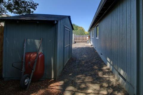 172 Meadow View Dr, Phoenix, OR 97535 photo 25