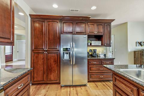 150 Bellerive Dr, Eagle Point, OR 97524 photo 18