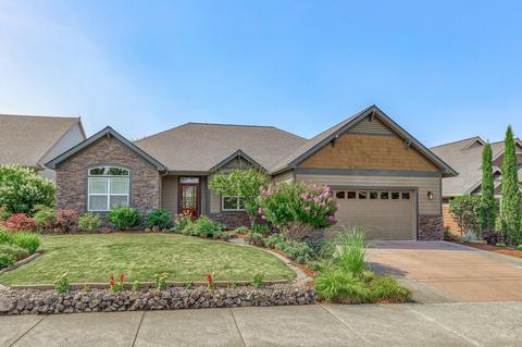 150 Bellerive Dr, Eagle Point, OR 97524 photo 1