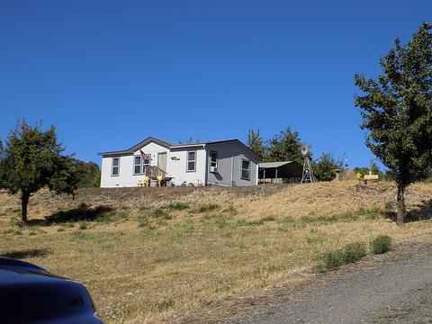 285 Craiglea Dr, Eagle Point, OR 97524 photo 1
