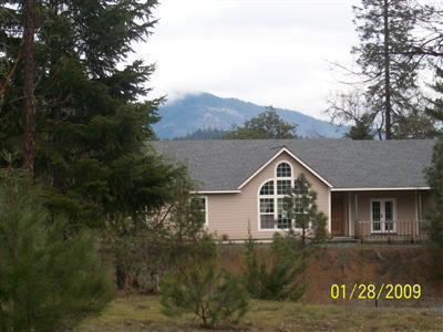 263 Greentree Loop, Grants Pass, OR 97527 photo 39