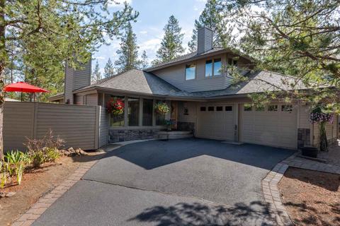 57678 Yellow Pine Ln, Sunriver, OR 97707 photo 1