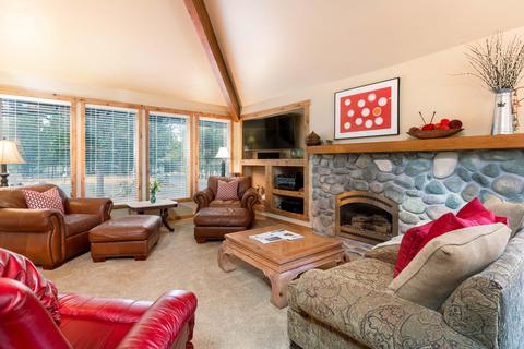57678 Yellow Pine Ln, Sunriver, OR 97707 photo 8