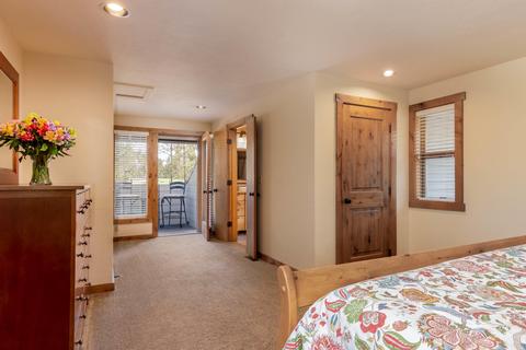 57678 Yellow Pine Ln, Sunriver, OR 97707 photo 16