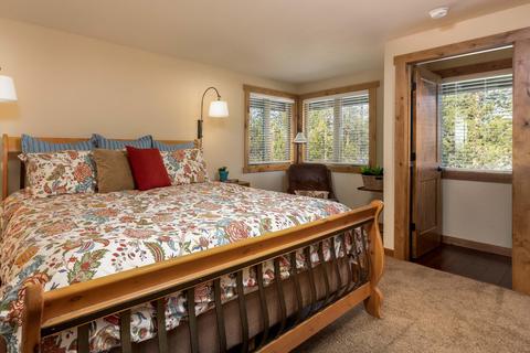 57678 Yellow Pine Ln, Sunriver, OR 97707 photo 15