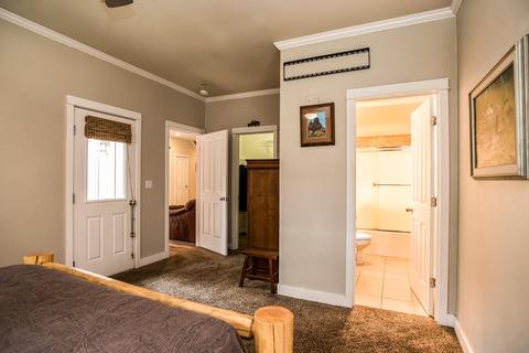 20575 Chivas Pl, Bend, OR 97702 photo 15