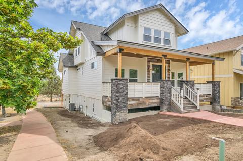 63238 Brad St, Bend, OR 97701 photo 2