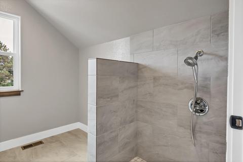 63238 Brad St, Bend, OR 97701 photo 32