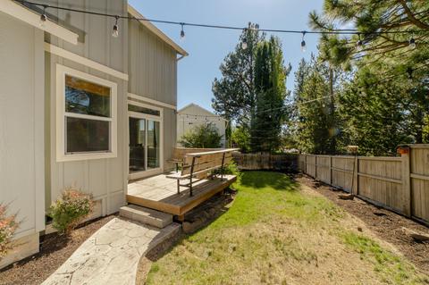 60930 SW Garrison Dr, Bend, OR 97702 photo 22