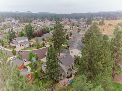 60930 SW Garrison Dr, Bend, OR 97702 photo 25