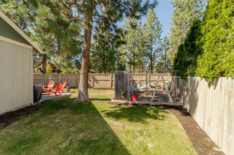 60930 SW Garrison Dr, Bend, OR 97702 photo 21