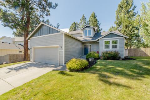 60930 SW Garrison Dr, Bend, OR 97702 photo 1