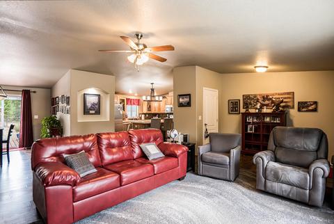16248 Dyke Rd, La Pine, OR 97739 photo 9