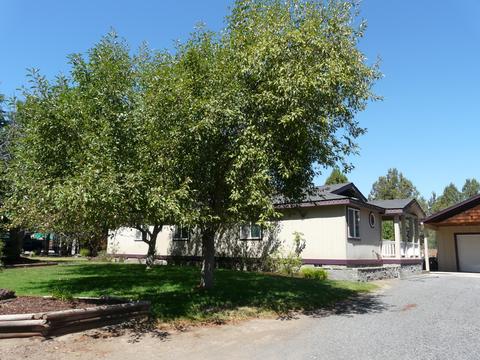 60872 Raintree Dr, Bend, OR 97702 photo 1
