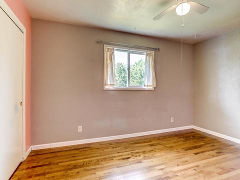300 W Fifth St, Phoenix, OR 97535 photo 6