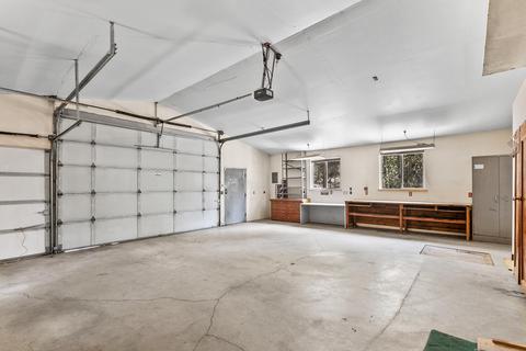 51485 Birch Rd, La Pine, OR 97739 photo 9