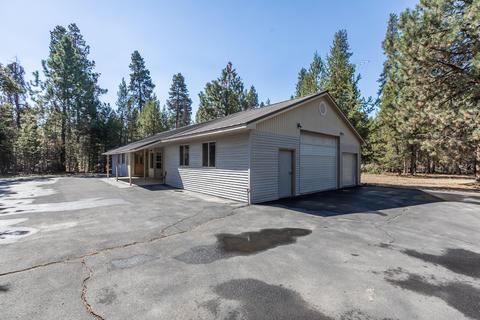 51485 Birch Rd, La Pine, OR 97739 photo 4