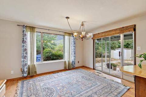 902 Third St, Rogue River, OR 97537 photo 27