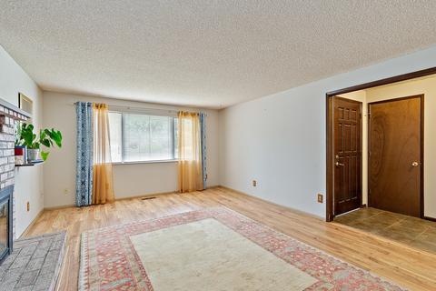 902 Third St, Rogue River, OR 97537 photo 19