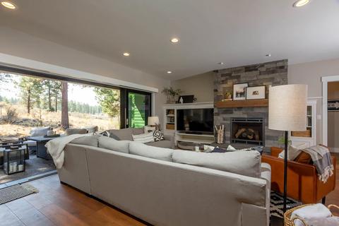 19059 Mt Mcloughlin Ln, Bend, OR 97703 photo 9